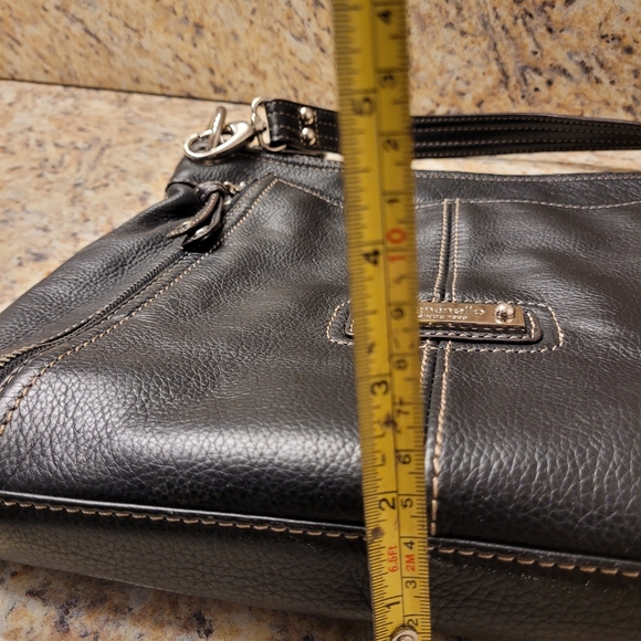 Tignanello Black Leather Crossbody Bag - Picture 12 of 13